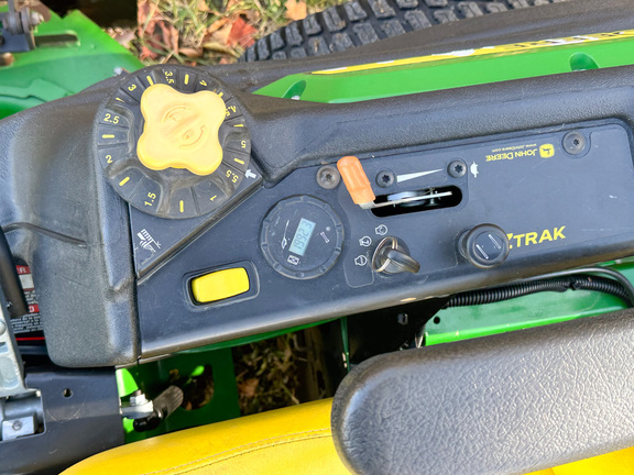 2020 John Deere Z915E Mower/Zero Turn