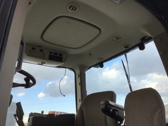 2011 John Deere 8235R Tractor