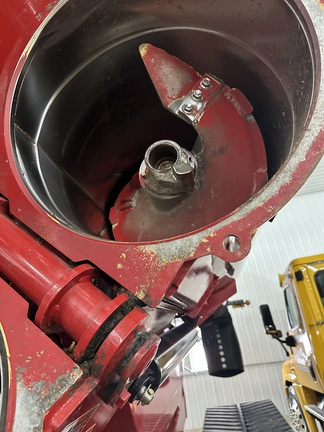 2020 Brent V1300 Grain Cart