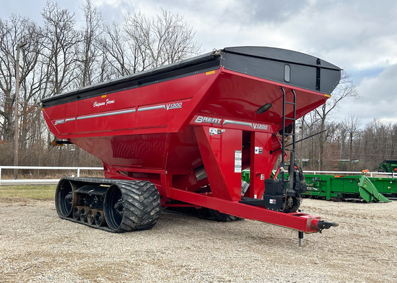 2020 Brent V1300 Grain Cart
