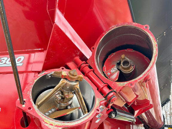 2020 Brent V1300 Grain Cart