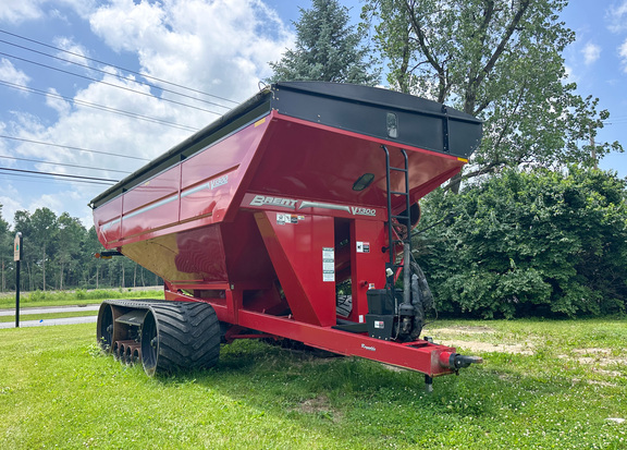 2020 Brent V1300 Grain Cart