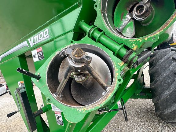 2018 Brent V1100 Grain Cart