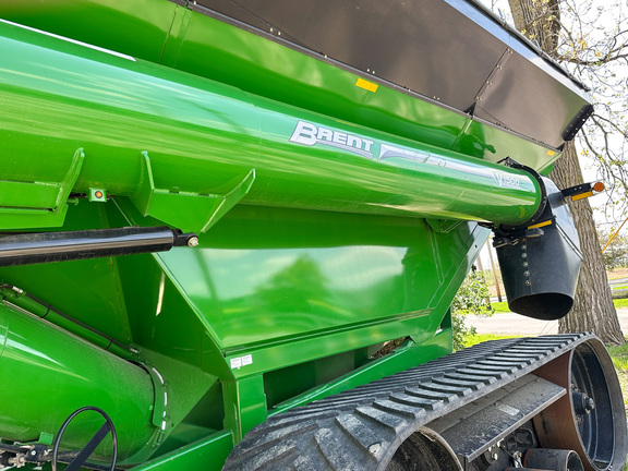 2021 Brent V1500 Grain Cart