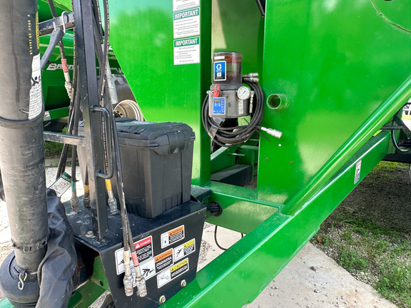 2021 Brent V1500 Grain Cart