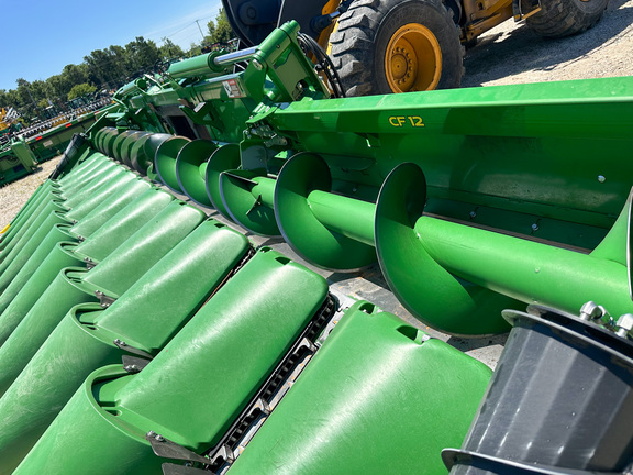 2025 John Deere CF 12 Header Corn Head