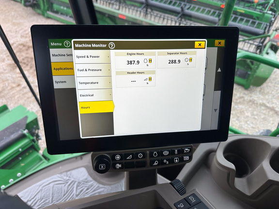 2025 John Deere S7 800 Combine
