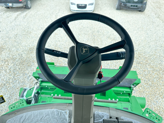 2025 John Deere S7 800 Combine