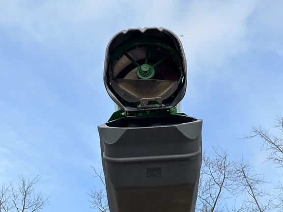 2025 John Deere S7 800 Combine