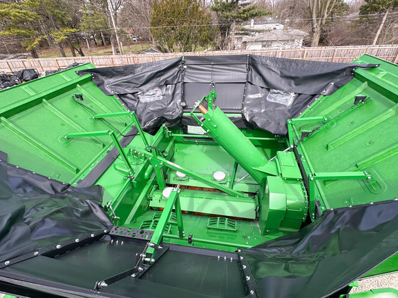 2025 John Deere S7 800 Combine