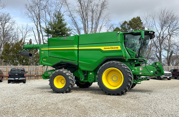 2025 John Deere S7 800 Combine