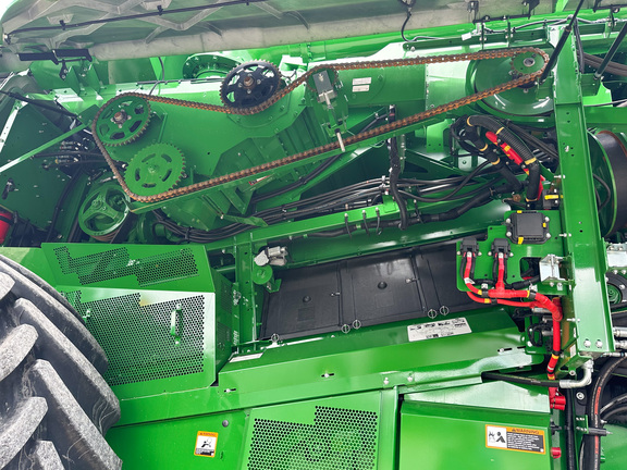 2025 John Deere S7 800 Combine