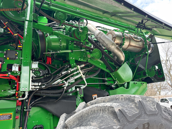 2025 John Deere S7 800 Combine