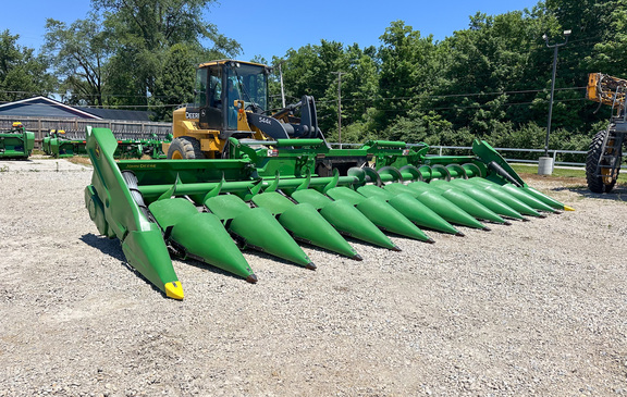 2025 John Deere CF 12 Header Corn Head