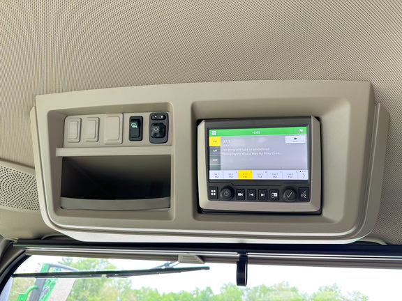 2022 John Deere 410R Sprayer/High Clearance