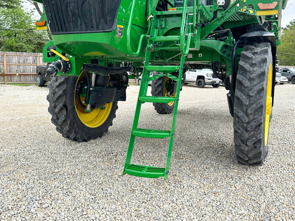 2022 John Deere 410R Sprayer/High Clearance
