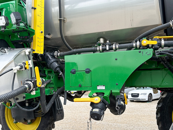 2022 John Deere 410R Sprayer/High Clearance