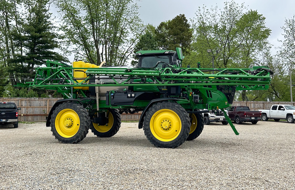 2022 John Deere 410R Sprayer/High Clearance