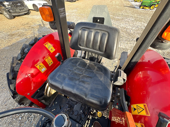 2009 Massey Ferguson 2605 Tractor Compact