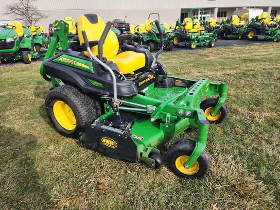 2022 John Deere Z950M Mower/Zero Turn