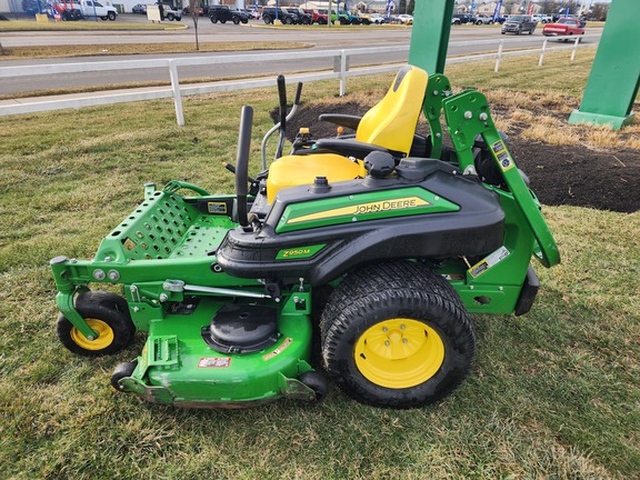 2022 John Deere Z950M Mower/Zero Turn