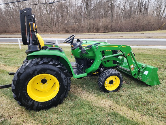 2024 John Deere 3032E Tractor Compact