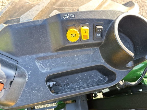 2024 John Deere 5075E Tractor