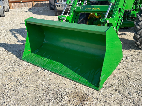 2024 John Deere 5075E Tractor