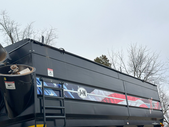 2021 J&M 1432-22 Grain Cart