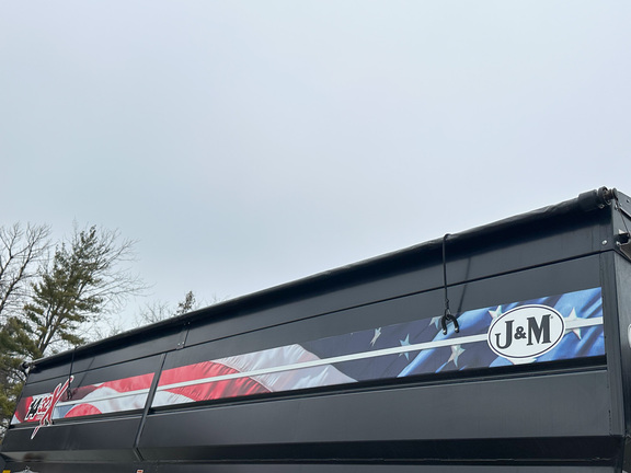 2021 J&M 1432-22 Grain Cart