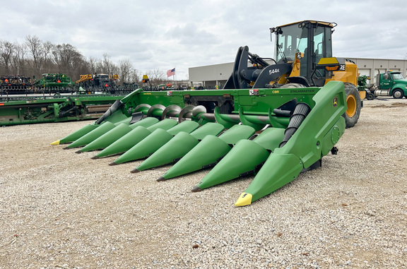 2024 John Deere C8R Header Corn Head