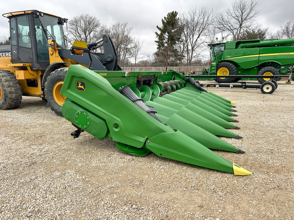 2024 John Deere C8R Header Corn Head
