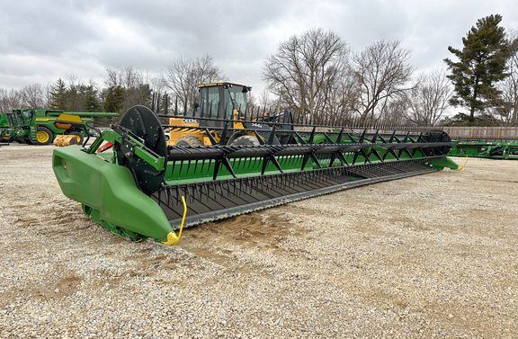 2025 John Deere RDF 45 Header Combine