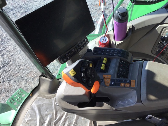 2025 John Deere S7 800 Combine