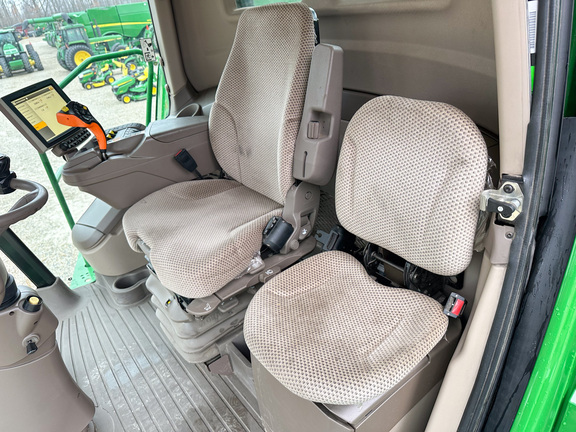 2019 John Deere S780 Combine