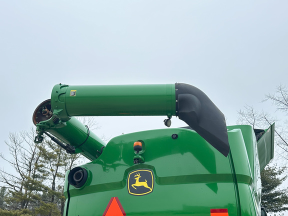 2019 John Deere S780 Combine