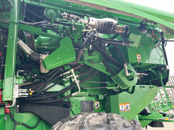 2019 John Deere S780 Combine