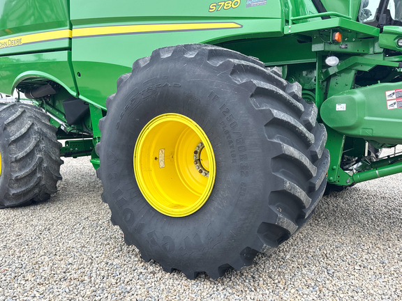 2019 John Deere S780 Combine