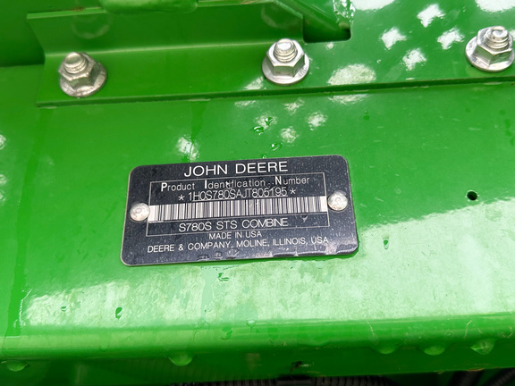 2019 John Deere S780 Combine