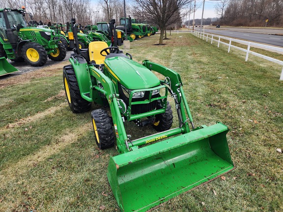 2024 John Deere 3032E Tractor Compact