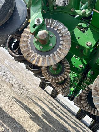 2023 John Deere 1795 Planter