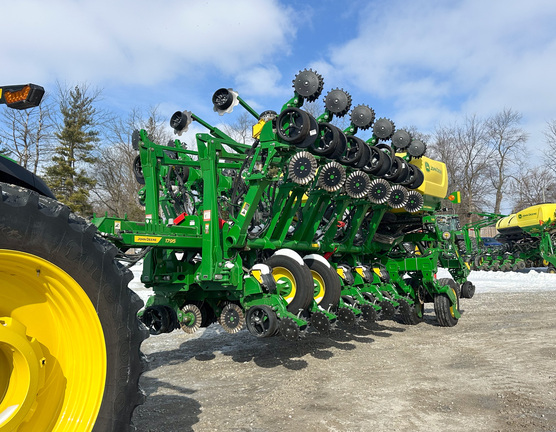 2023 John Deere 1795 Planter