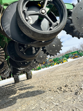 2023 John Deere 1795 Planter