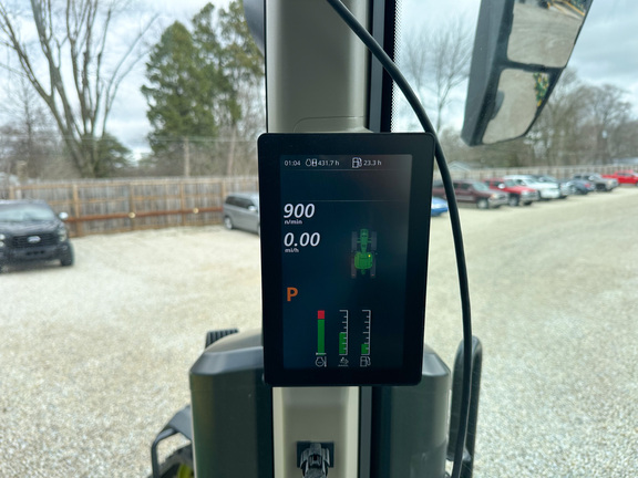 2025 John Deere 8RX 410 Tractor Rubber Track