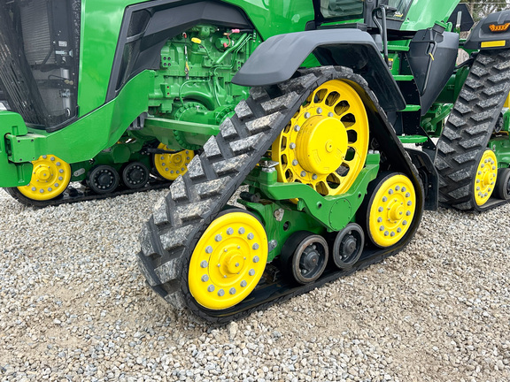 2025 John Deere 8RX 410 Tractor Rubber Track