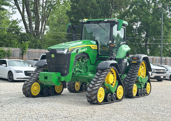 2025 John Deere 8RX 410 Tractor Rubber Track