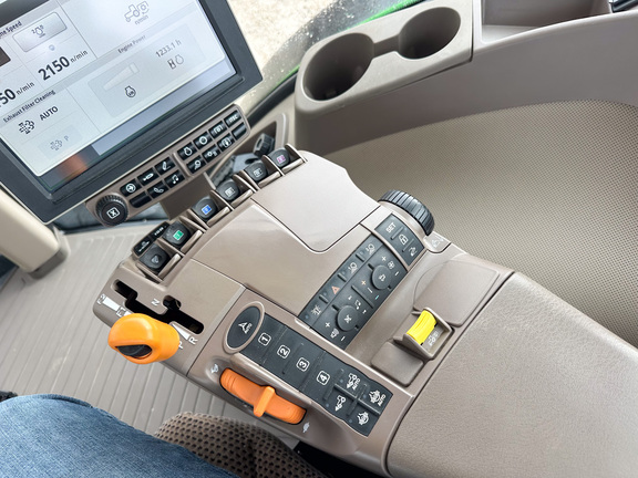 2020 John Deere 8345R Tractor