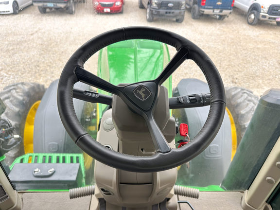 2022 John Deere 8R 280 Tractor