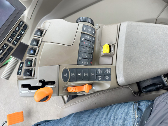 2022 John Deere 8R 280 Tractor