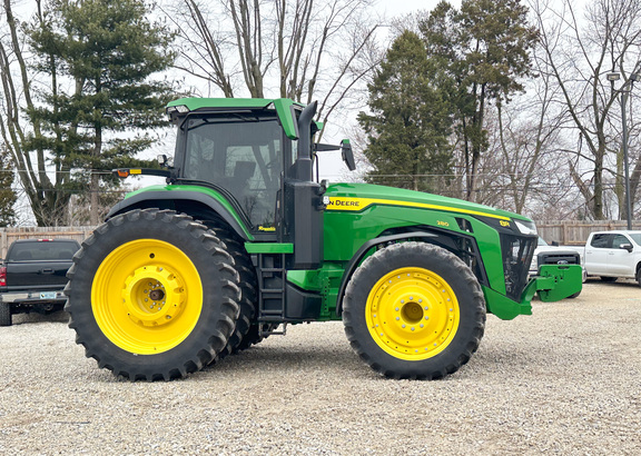 2022 John Deere 8R 280 Tractor